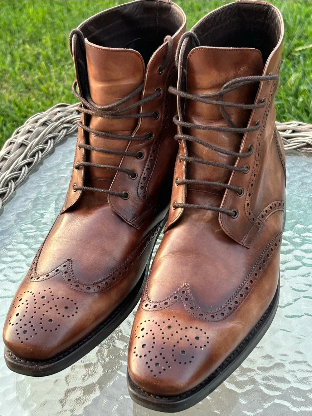 Excellent! Mens THURSDAY BOOT Company WINGTIP Burnished Leather Dress Boot 10.5